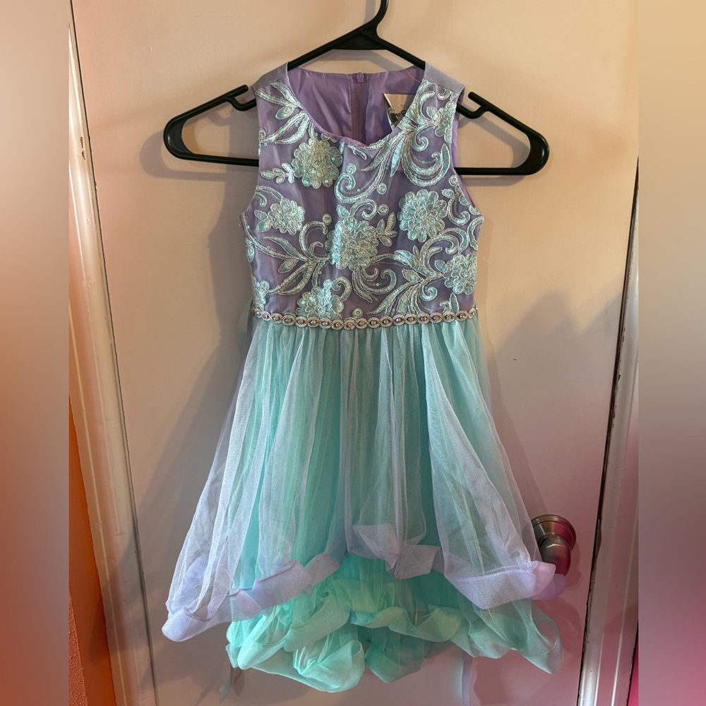 Elegant Purple and Mint Green Dress